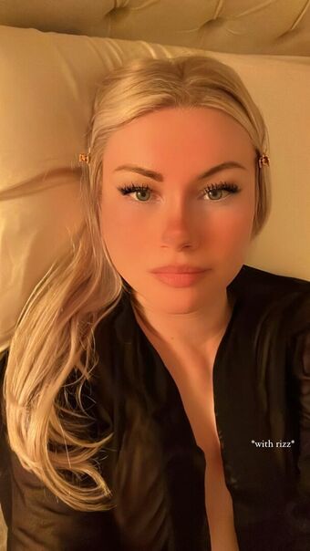 Kewitty Голі Зливи OnlyFans Фото 5
