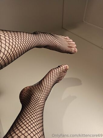 kittencore69 Голі Зливи OnlyFans Фото 20