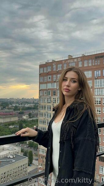 kitty_di