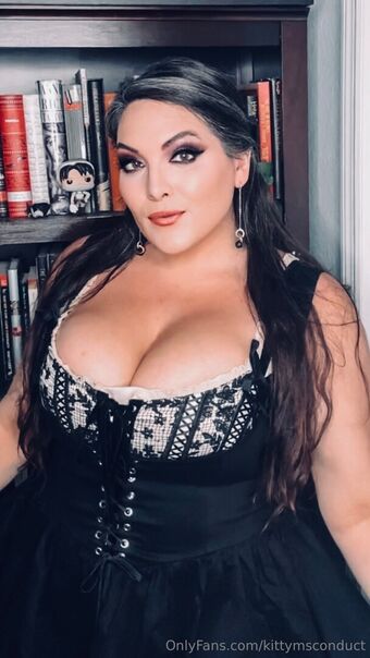 kittymsconduct Голі Зливи OnlyFans Фото 18