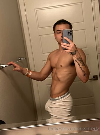 kshredz Голі Зливи OnlyFans Фото 19