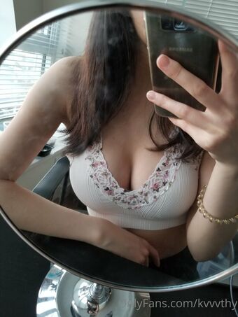 kvvvthy Голі Зливи OnlyFans Фото 18