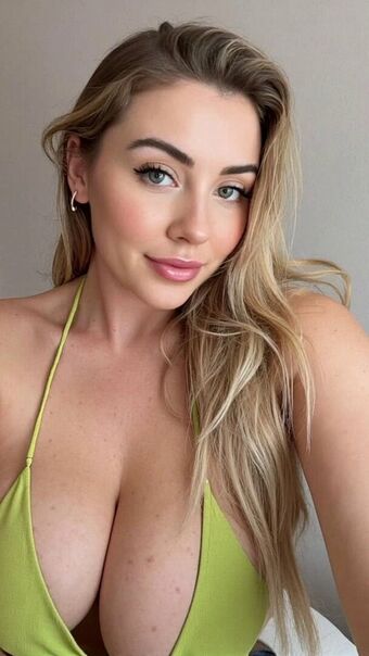 kyleeviolet Голі Зливи OnlyFans Фото 4
