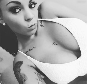 Ladysecrets Голі Зливи OnlyFans Фото 25