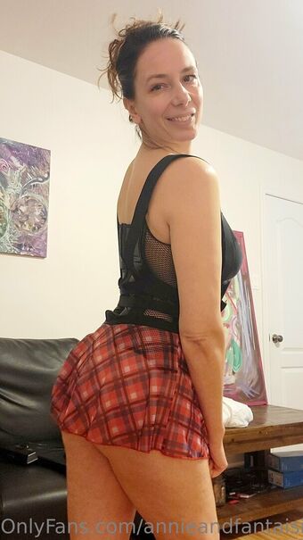 lamasseuse Голі Зливи OnlyFans Фото 13