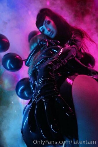 latextam Голі Зливи OnlyFans Фото 11