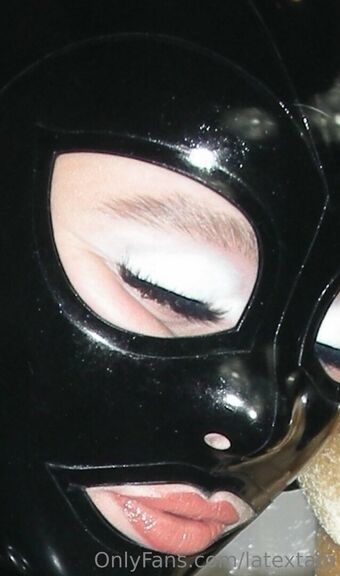 latextam Голі Зливи OnlyFans Фото 16