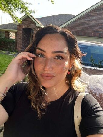 Laur Голі Зливи OnlyFans Фото 11