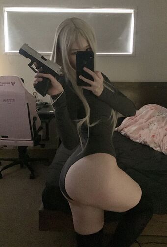 lavenderelfz Голі Зливи OnlyFans Фото 11