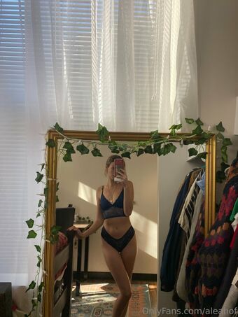 leeaof Голі Зливи OnlyFans Фото 20