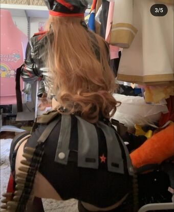 LemurLu Голі Зливи OnlyFans Фото 4