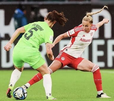 Lena Oberdorf Голі Зливи OnlyFans Фото 21