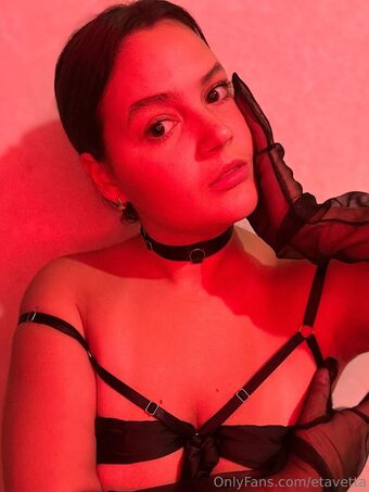 letavi Голі Зливи OnlyFans Фото 9