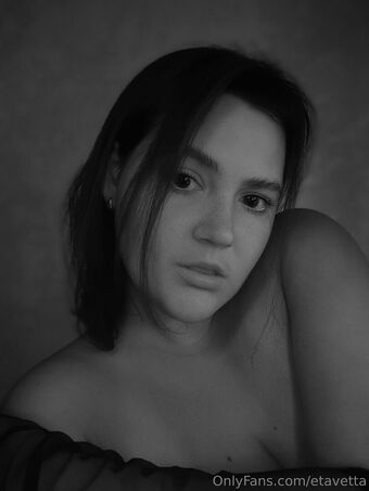 letavi Голі Зливи OnlyFans Фото 20