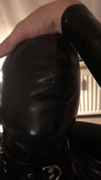 letsgetfcknglost Голі Зливи OnlyFans Фото 2