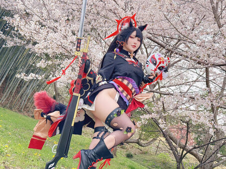 lilim_azra Голі Зливи OnlyFans Фото 22