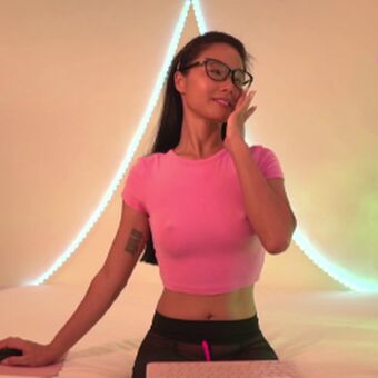 _lillilly_ Голі Зливи OnlyFans Фото 4