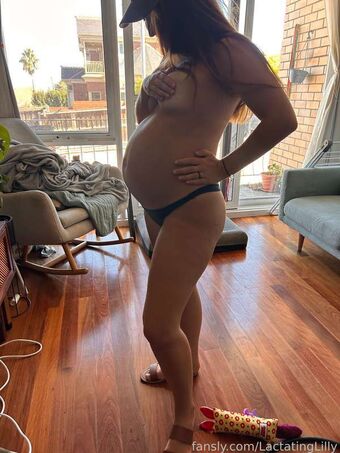 Lillyofsin Голі Зливи OnlyFans Фото 9