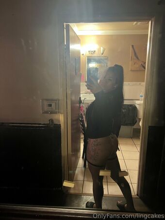 Lingcakes Голі Зливи OnlyFans Фото 42