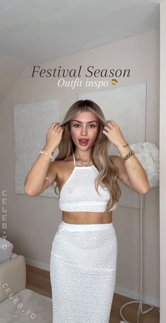 linuschka Голі Зливи OnlyFans Фото 51