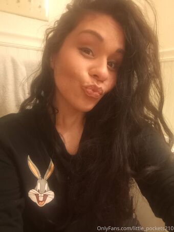 little_pockets210