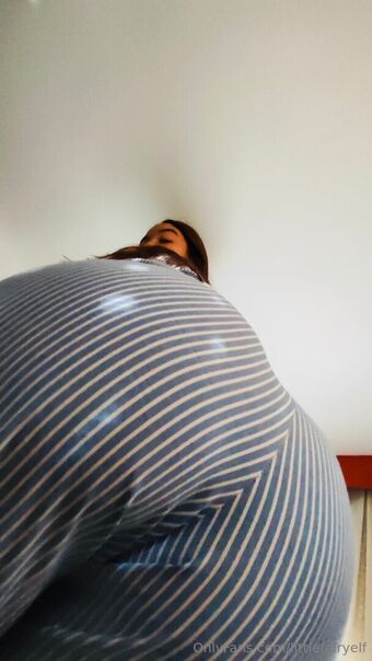 littlefairyelf Голі Зливи OnlyFans Фото 1