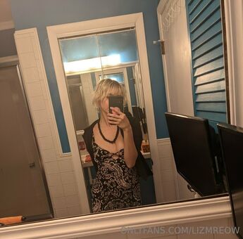 Lizmreow Голі Зливи OnlyFans Фото 41