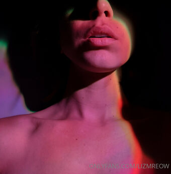 Lizmreow Голі Зливи OnlyFans Фото 42