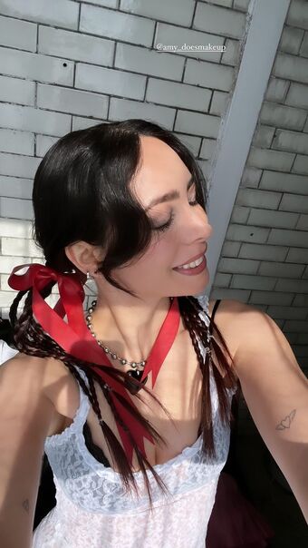 Lølø Голі Зливи OnlyFans Фото 18