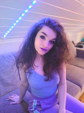 Loglady Голі Зливи OnlyFans Фото 9
