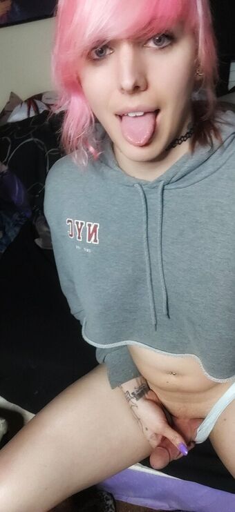 Lostcausekitty Голі Зливи OnlyFans Фото 6