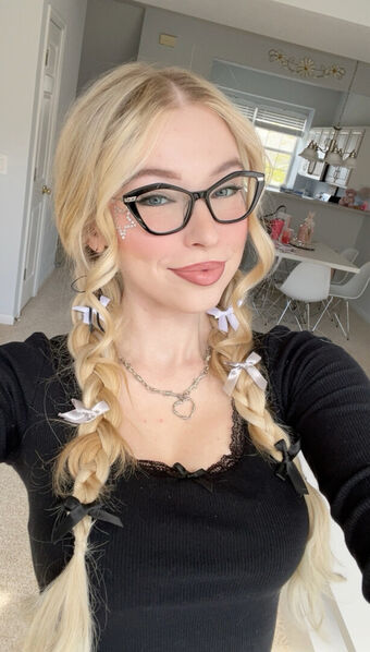 Loveabilities Голі Зливи OnlyFans Фото 102