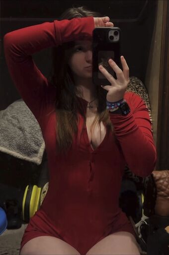 loyal.bc Голі Зливи OnlyFans Фото 3