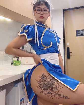 luankehui Голі Зливи OnlyFans Фото 13