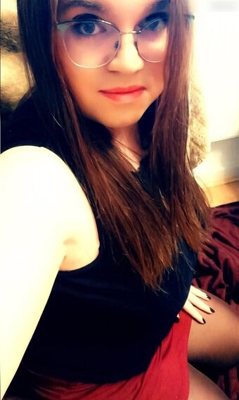 Lucylicious Голі Зливи OnlyFans Фото 8
