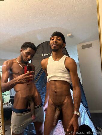 luhved Голі Зливи OnlyFans Фото 6