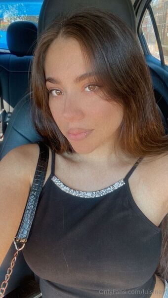 luisinav Голі Зливи OnlyFans Фото 18