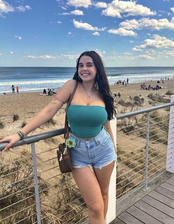 Lunaosantos_23 Голі Зливи OnlyFans Фото 15