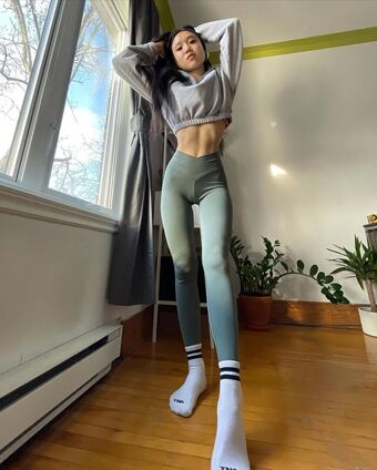 luvxmi Голі Зливи OnlyFans Фото 20