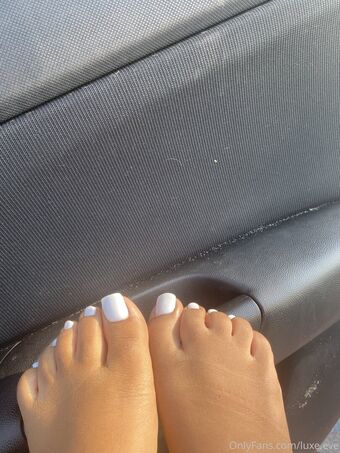 Luxury Eve Голі Зливи OnlyFans Фото 29