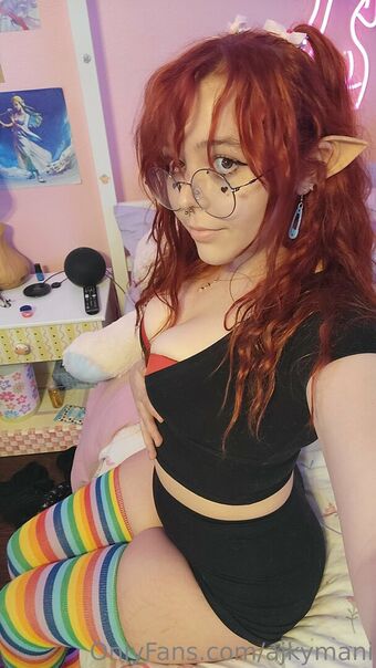 Lvkrd Голі Зливи OnlyFans Фото 83