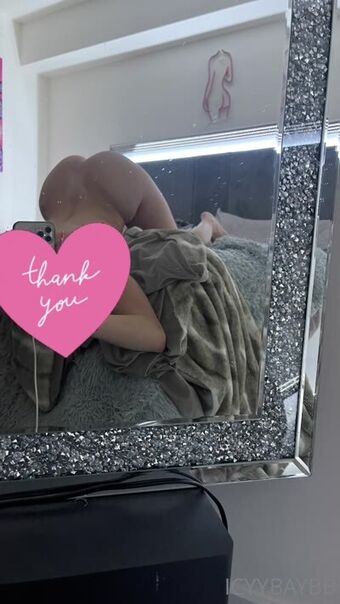 lysaabaybb Голі Зливи OnlyFans Фото 47
