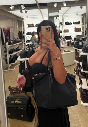 _.lyuda._ Голі Зливи OnlyFans Фото 7