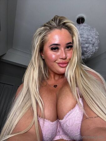 macylilly Голі Зливи OnlyFans Фото 11