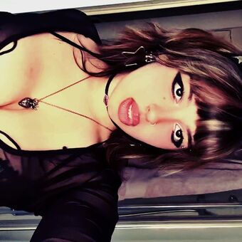Maddy Adderley Голі Зливи OnlyFans Фото 27