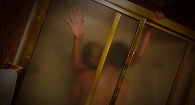 Made Wright Голі Зливи OnlyFans Фото 4