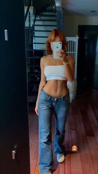Maelys Голі Зливи OnlyFans Фото 20