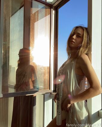 Magic37 Голі Зливи OnlyFans Фото 7