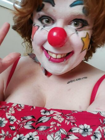 majorredhead Голі Зливи OnlyFans Фото 8