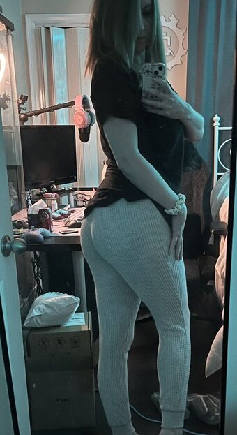 ManaSen Голі Зливи OnlyFans Фото 12